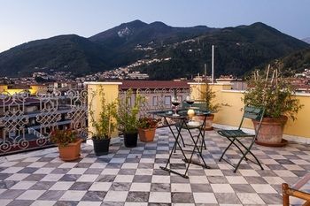 Cavour33 Bed & Breakfast 3*